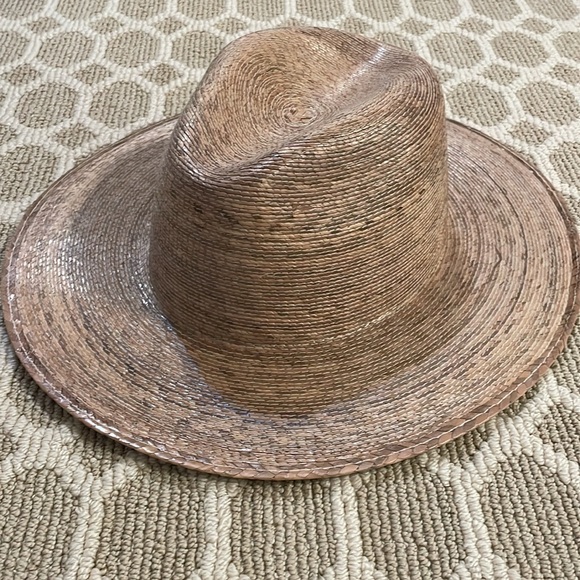 Lack of color palma fedora - Picture 5 of 5